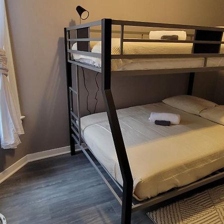 Chicago Avenue Inn מראה חיצוני תמונה